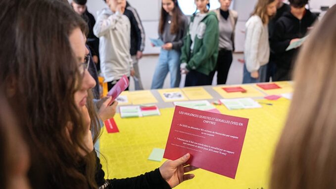 fresque collège émile zola crédits photos H_RESSAYRES Cd31.jpg